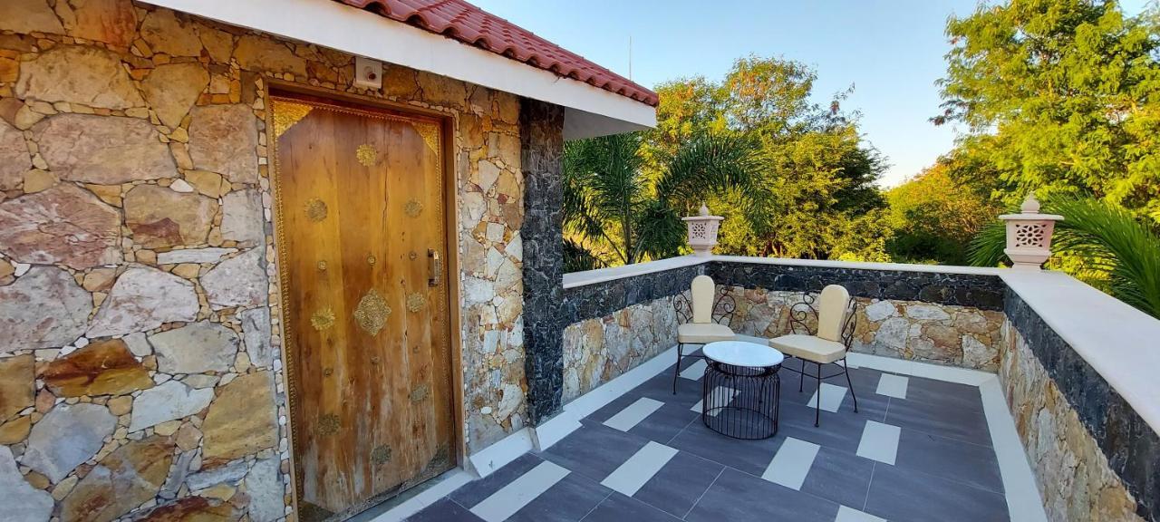 Hālol Vikrama Heritage Resort Pavagadh מראה חיצוני תמונה