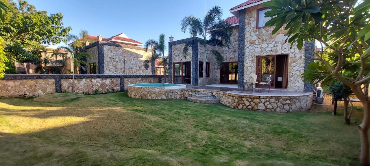 Hālol Vikrama Heritage Resort Pavagadh מראה חיצוני תמונה