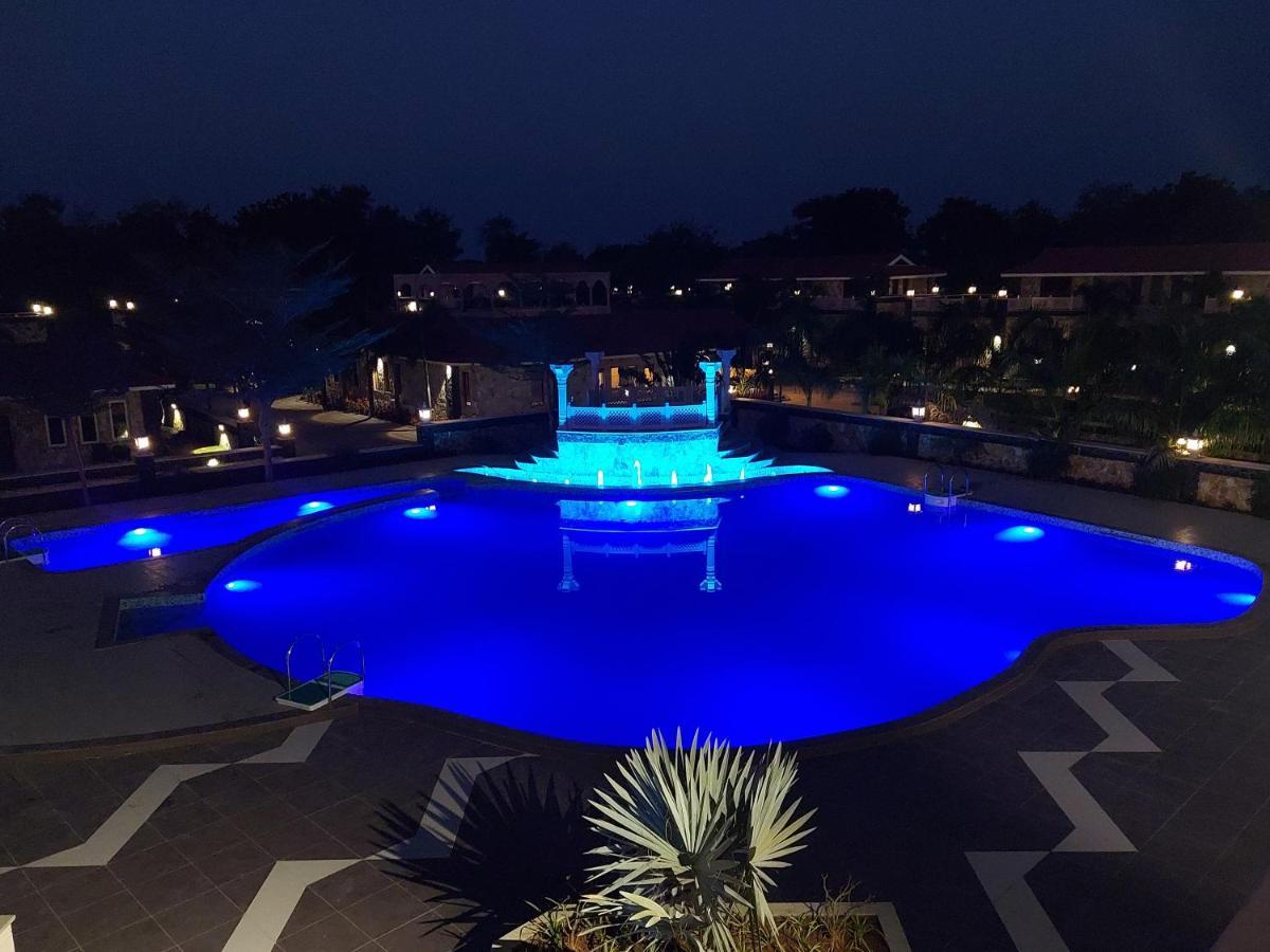 Hālol Vikrama Heritage Resort Pavagadh מראה חיצוני תמונה