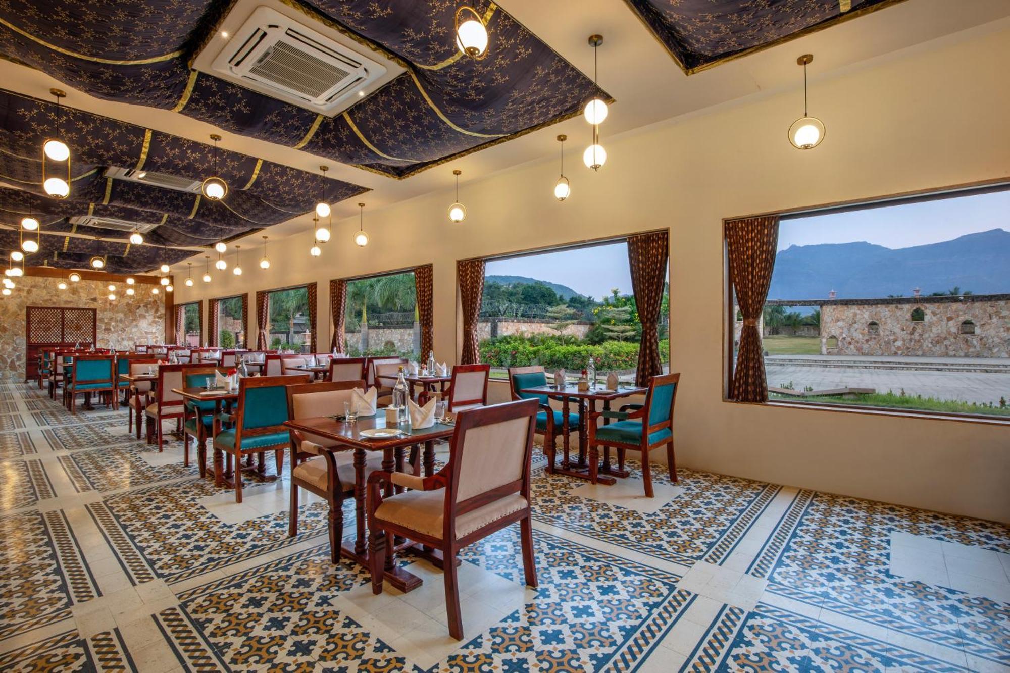 Hālol Vikrama Heritage Resort Pavagadh מראה חיצוני תמונה