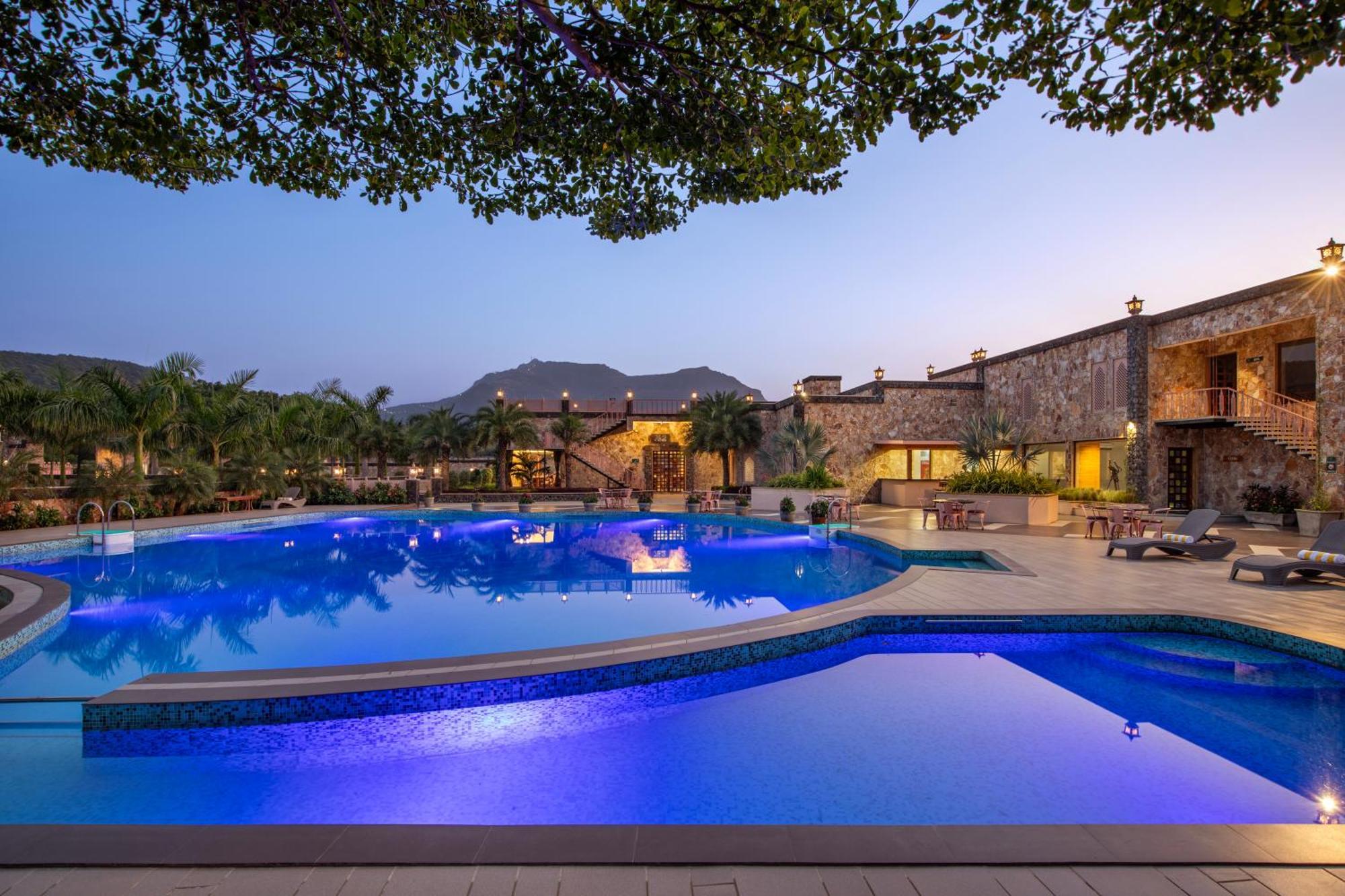 Hālol Vikrama Heritage Resort Pavagadh מראה חיצוני תמונה