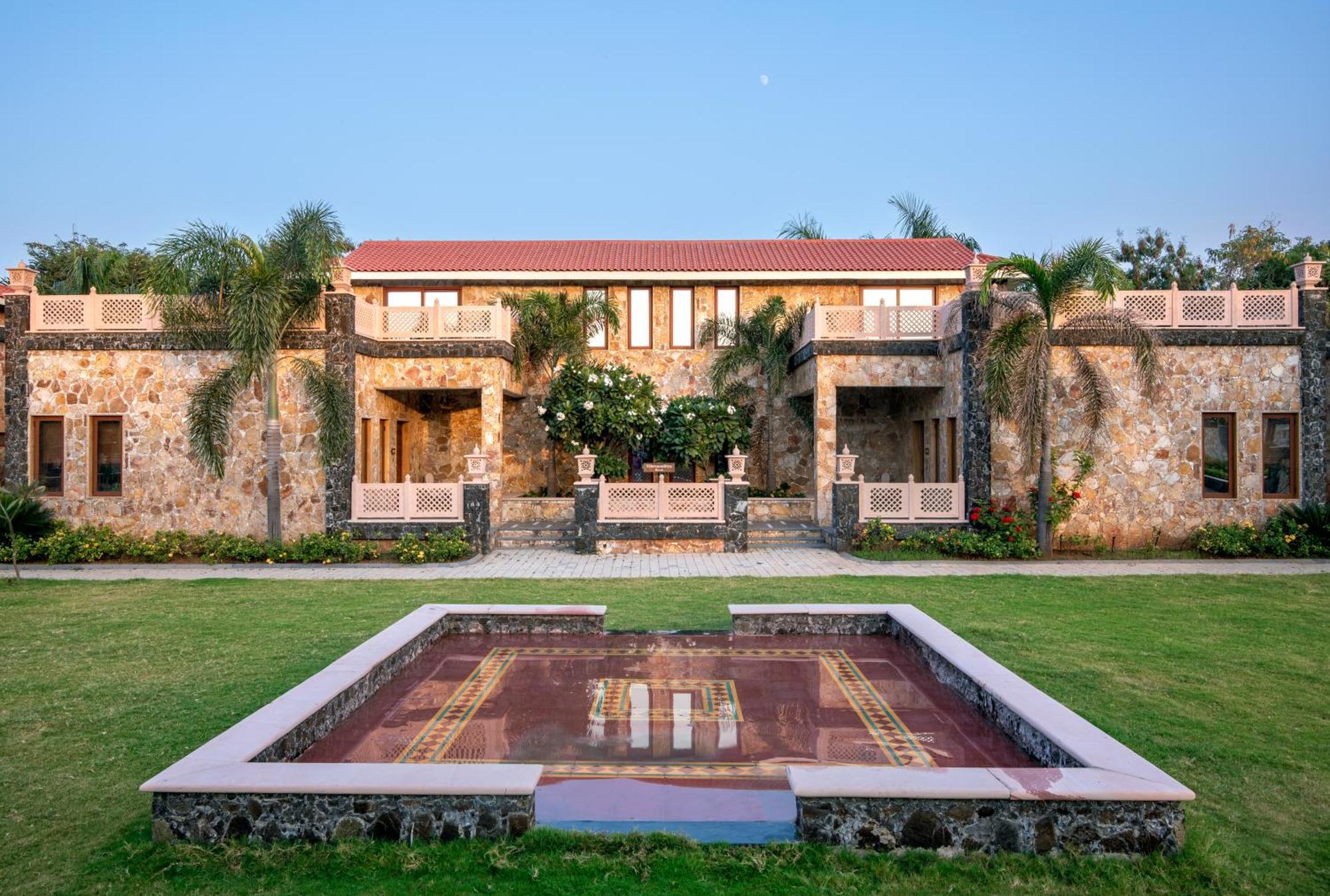 Hālol Vikrama Heritage Resort Pavagadh מראה חיצוני תמונה