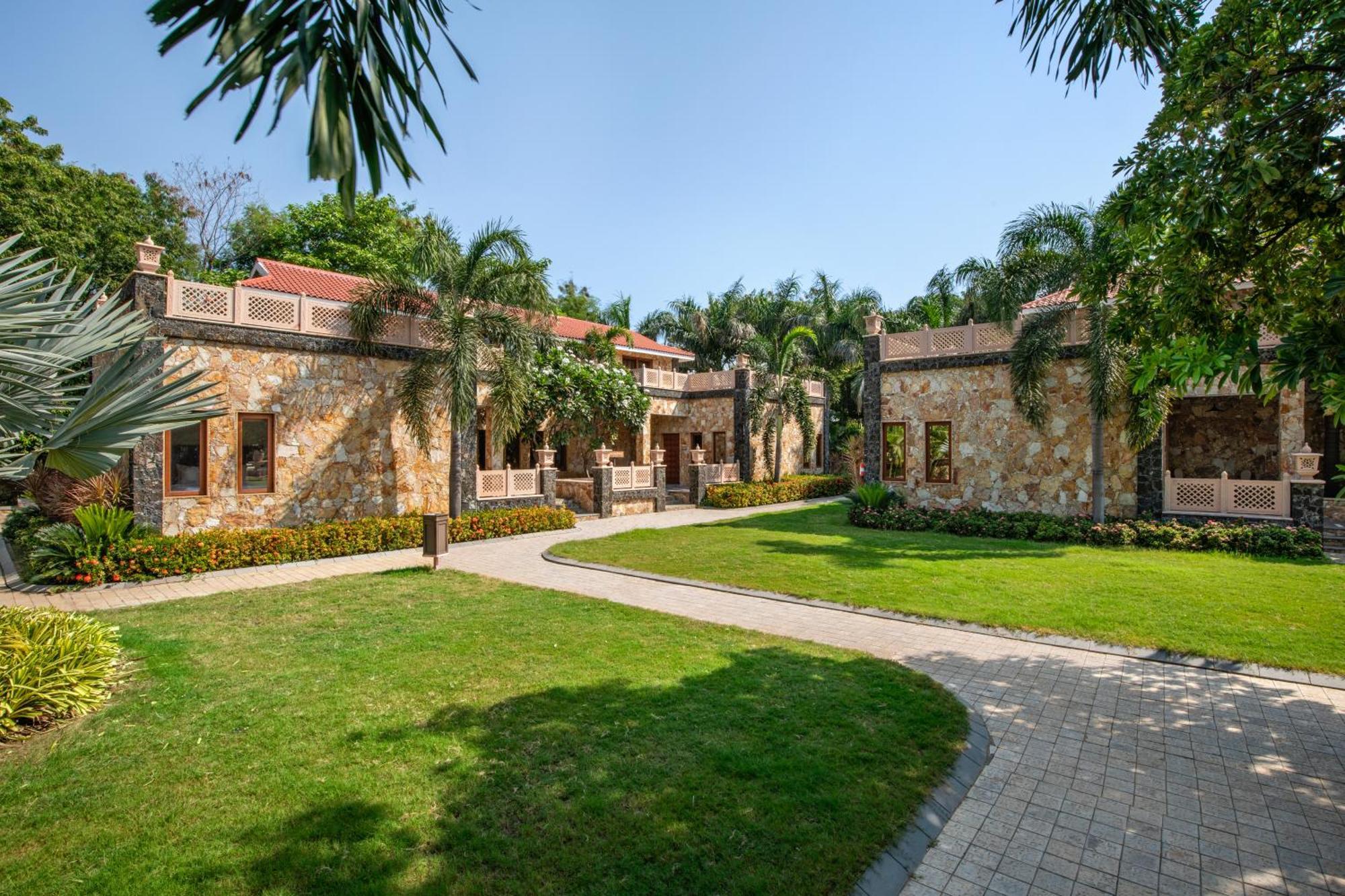 Hālol Vikrama Heritage Resort Pavagadh מראה חיצוני תמונה